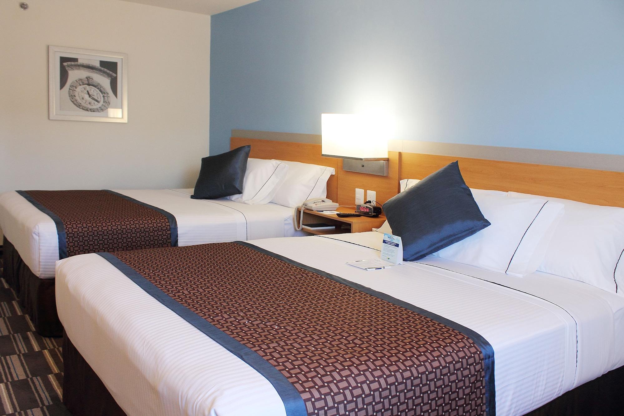 Microtel Inn & Suites By Wyndham Culiacán Extérieur photo