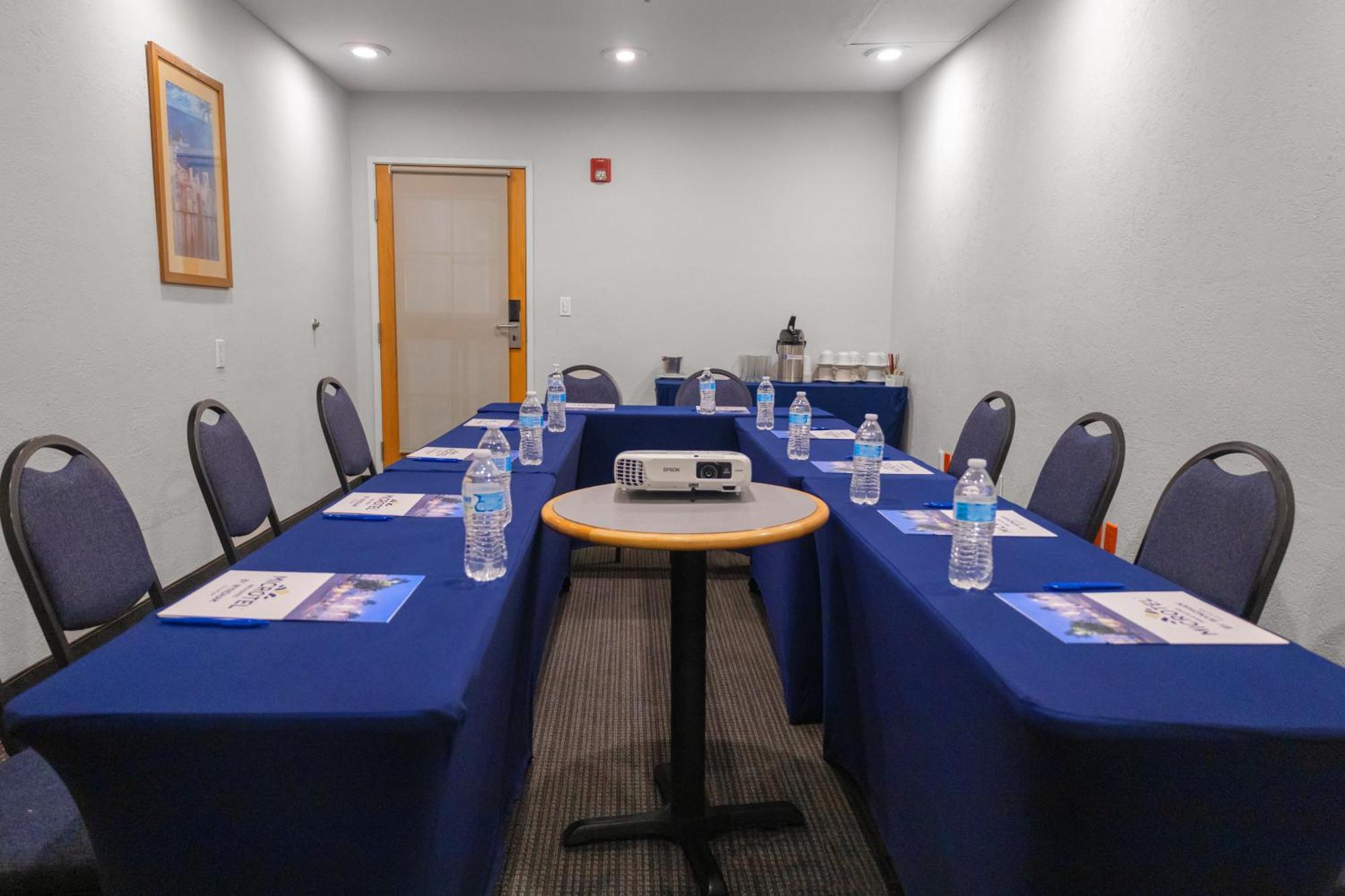 Microtel Inn & Suites By Wyndham Culiacán Extérieur photo