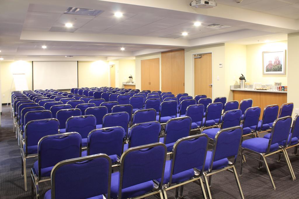 Microtel Inn & Suites By Wyndham Culiacán Extérieur photo